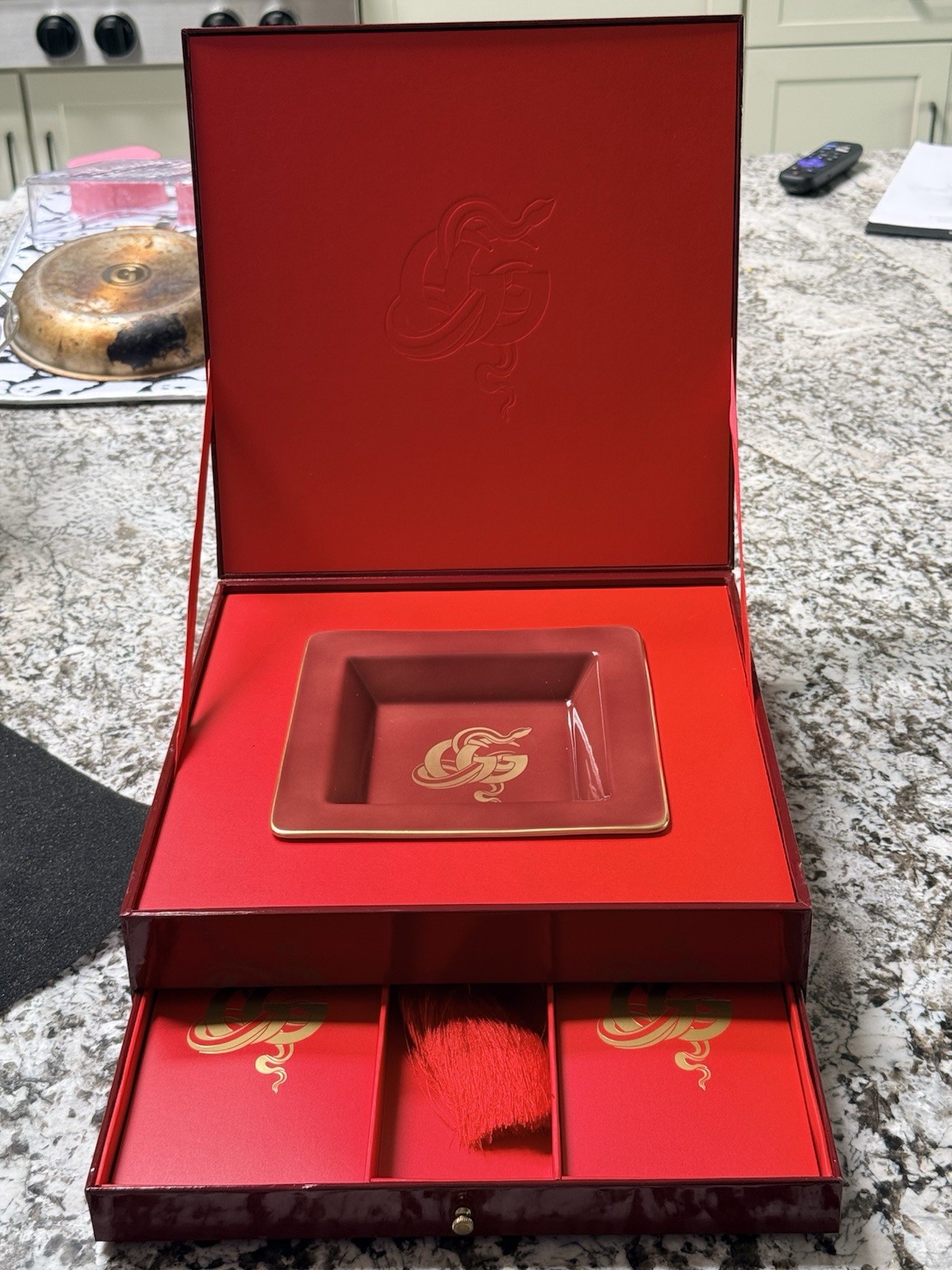 Gucci x Richard Ginori 1735 Porcelain Tray Chinese Lunar New Year Set Snake