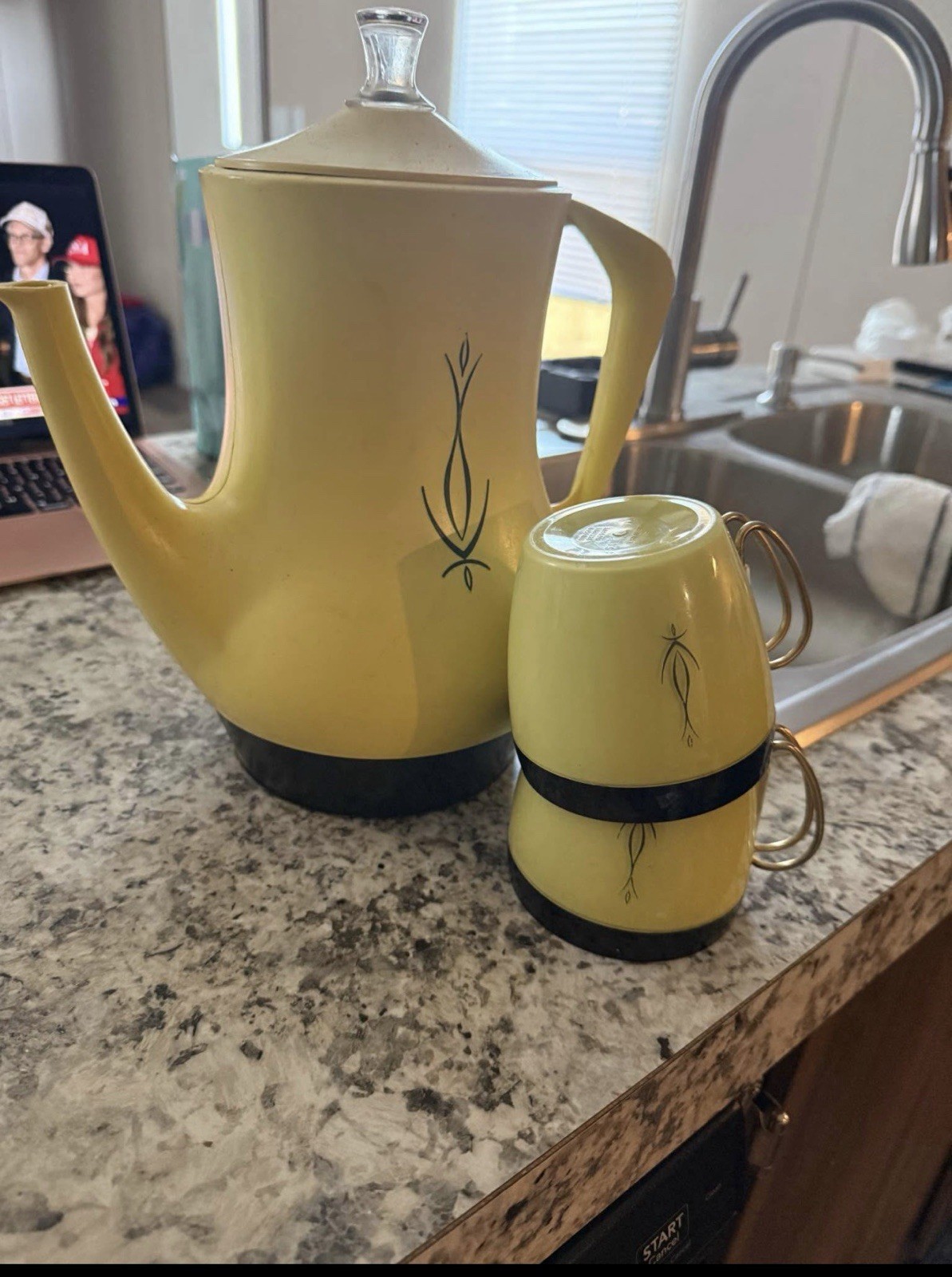 MCM West Bend Fiesta Coffee Percolator