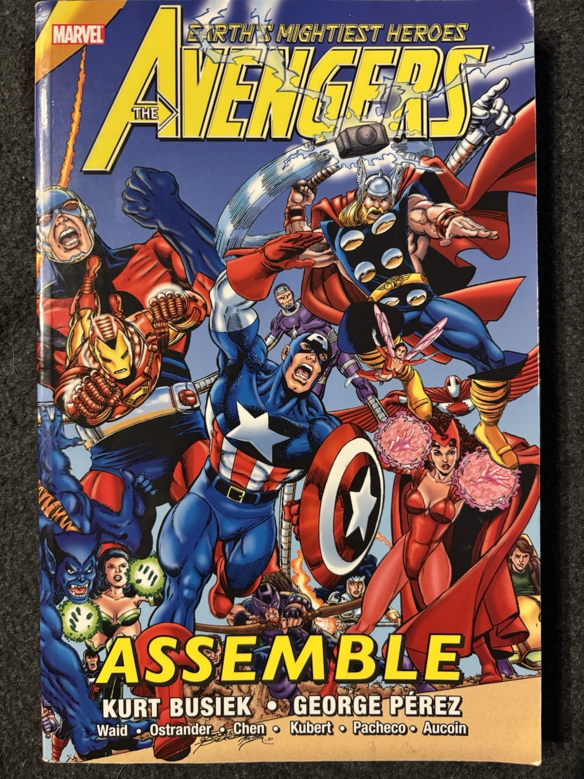 Avengers Assemble Vol. 1 George Perez Kurt Busiek Marvel TPB Book 2010 Paperback Avengers Assemble Vol. 1 George Perez Kurt Busiek Marvel TPB Book 2010 Paperback