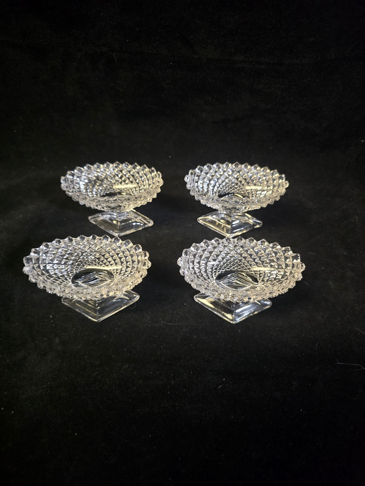 WESTMORELAND Antique ENGLISH HOBNAIL OPEN MASTER Salt Cellar/Nut Dish Set of 4