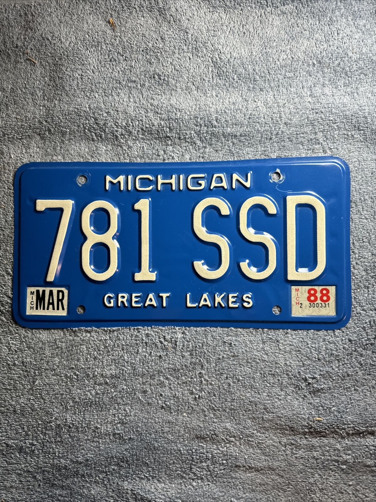 1988 Michigan License Plate 781 SSD Great Lakes