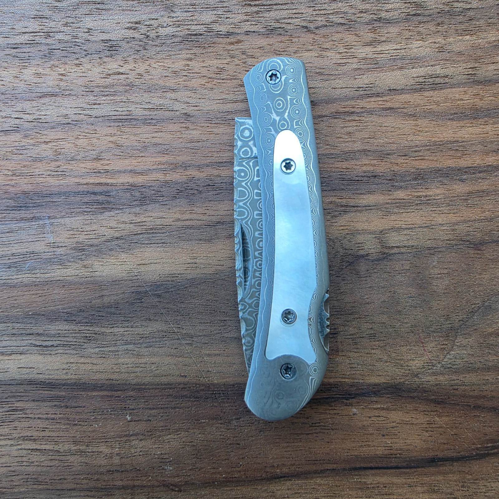Damascus Pocket Knife With Pearl Inlay-Santa Fe Stoneworks Collectible