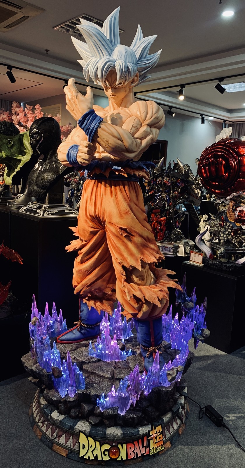 LIFE SIZE Goku 1:1 Scale Dragon Ball Z GT Super Resin Ultra Instinct Statue 1/1