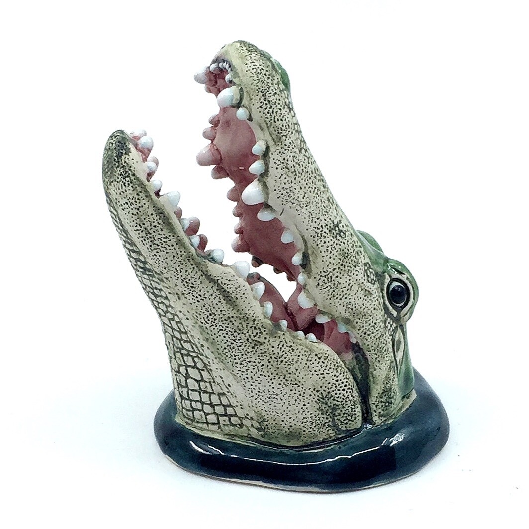 Green Alligator Business Card Place Card Holder Handcrafted Ceramic 3.25\