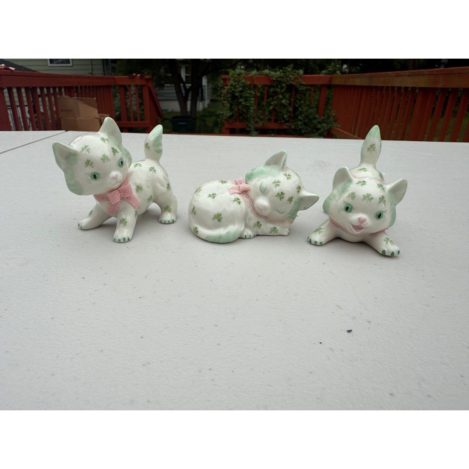 Vintage set of 3 IRISH DRESDEN PORCELAIN CAT FIGURINE WITH PINK BOW & SHAMROCKS