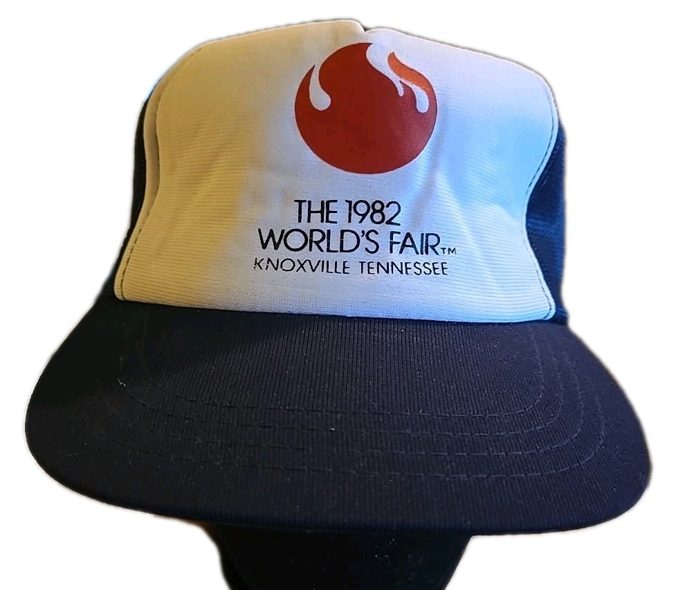 NoS Vintage 1982 Worlds Fair Knoxville Tennessee Mesh Trucker Hat Red White - G4 NoS Vintage 1982 Worlds Fair Knoxville Tennessee Mesh Trucker Hat Red White - G4
