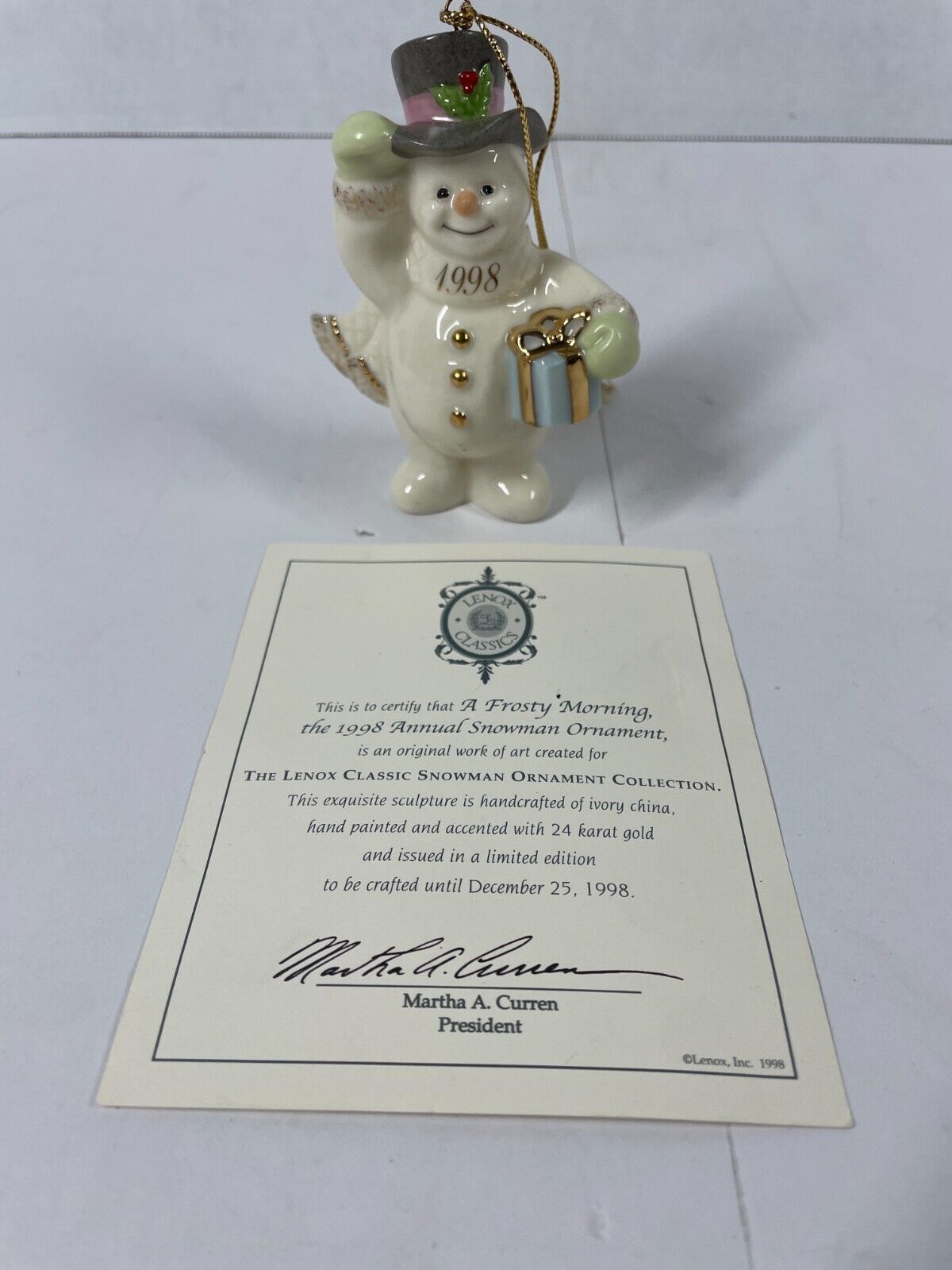 LENOX 1998 Annual SNOWMAN ORNAMENT Ringing In The Millennium 24kt Gold Accents