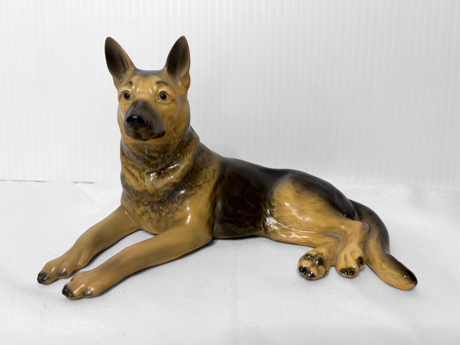 ANTIQUE Mortens Studio Reclining German Shepherd Dog 6.75