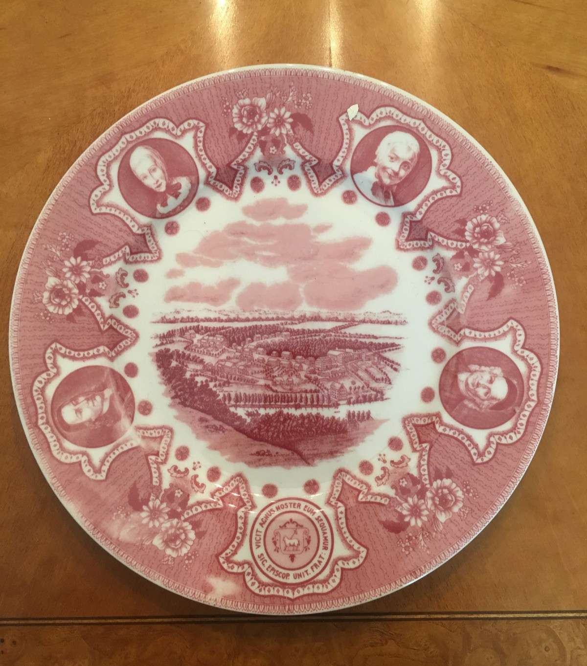 Bethlehem, Pennsylvania Rare Vintage Commemorative Souvenir Plate Exc. Cond. Bethlehem, Pennsylvania Rare Vintage Commemorative Souvenir Plate Exc. Cond.