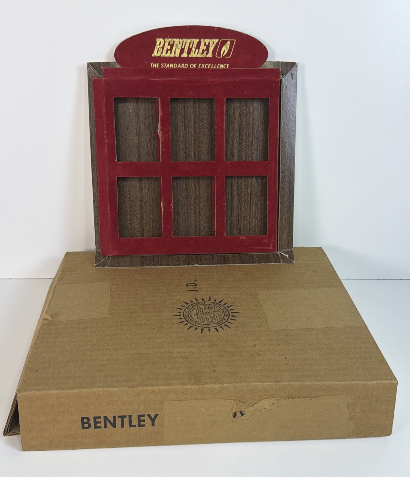 VTG BENTLEY Butane Automatic Pipe Lighter Store Display w/ Box 12x10” WOW RARE