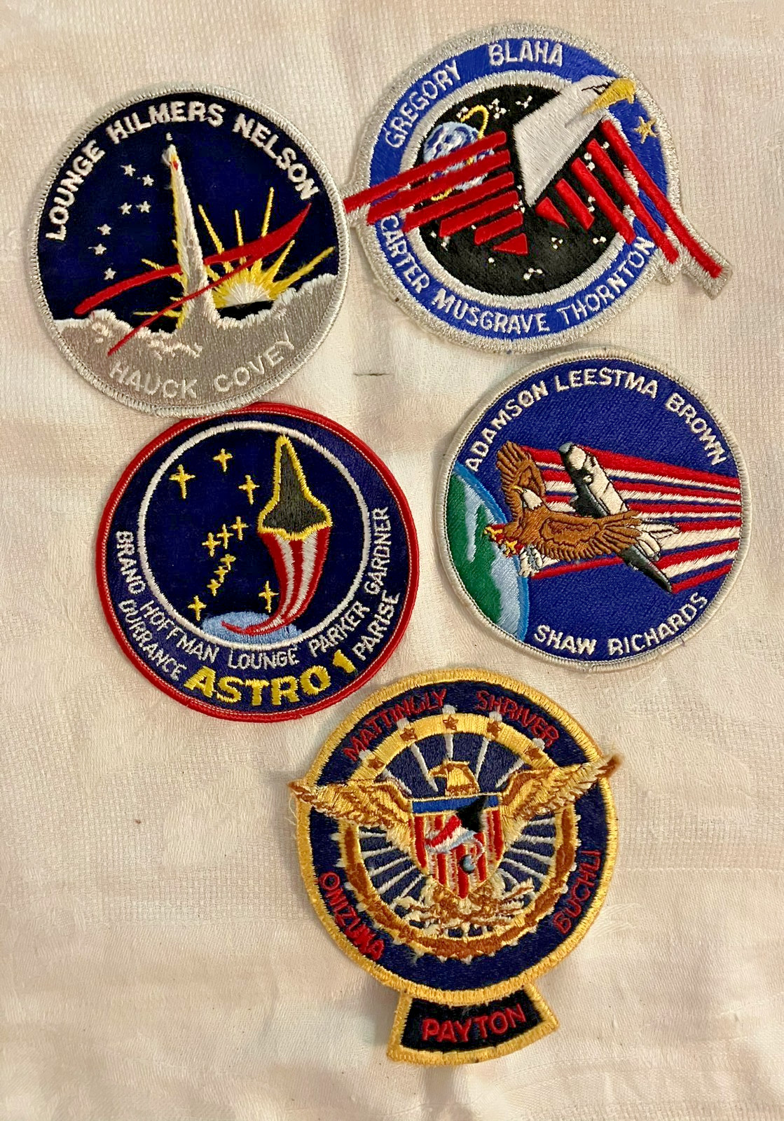 Lot of 5 Vintage NASA Space Shuttle Mission Patches STS-26 STS-51C STS-28 33 35