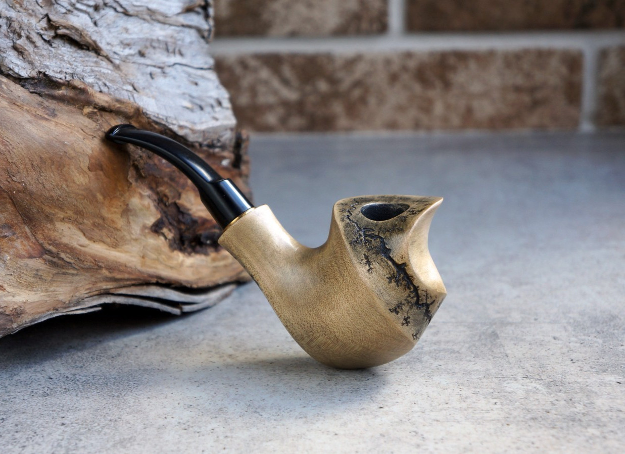 Handcrafted Wooden Tobacco Pipe with Lightning Pattern, Pear Wood Smoking Pipe