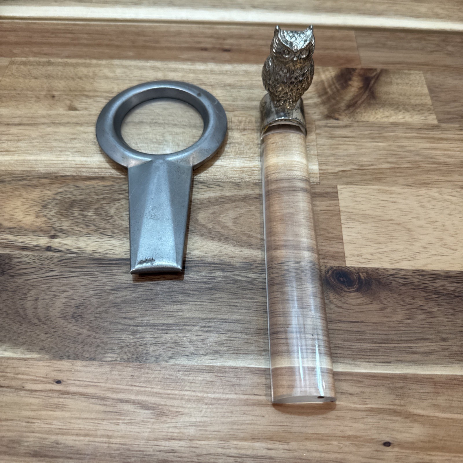 Wm. A. Rogers Owl Magnifying Glass paperweight & Antique 5” Magnifying Glass Lot