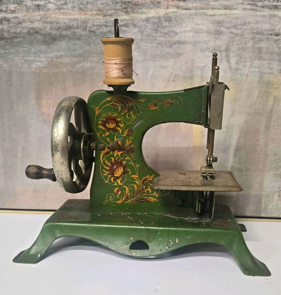 Vintage Casige Toy Sewing Machine Green Floral Made in Germany 1920-1930 Antique