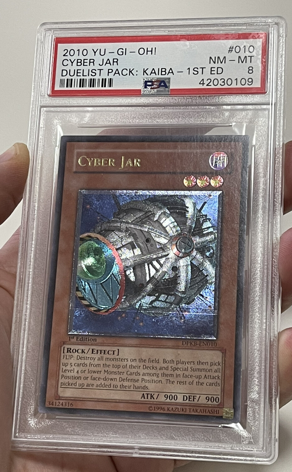 Cyber Jar DPKB-EN010 Ultimate Rare 1st Edition Misprint (foil bar) PSA 8