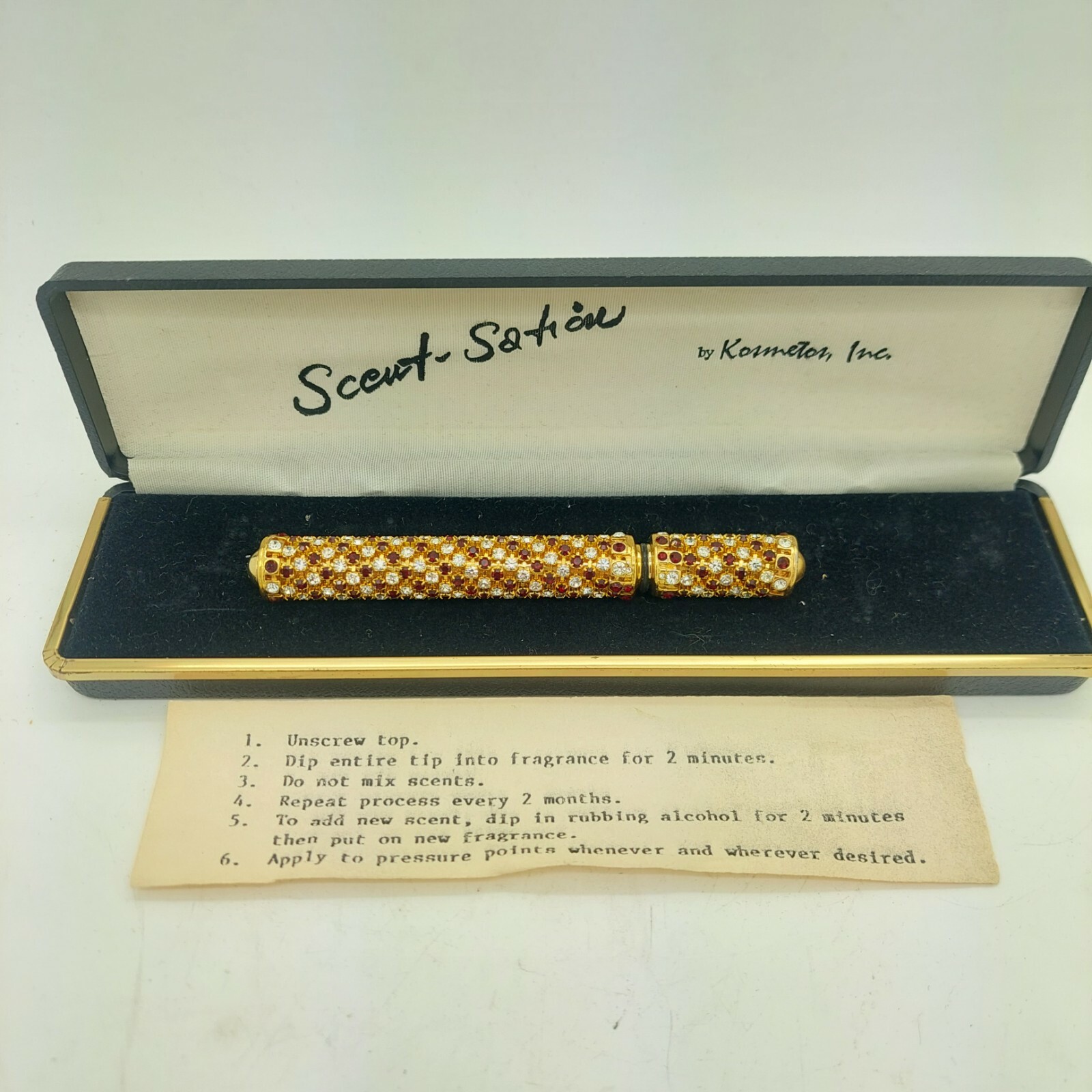 Vintage Scent-Sation Kosmetos Crystal Perfume Applicator Unique Gorgeous 😍 Box Vintage Scent-Sation Kosmetos Crystal Perfume Applicator Unique Gorgeous 😍 Box