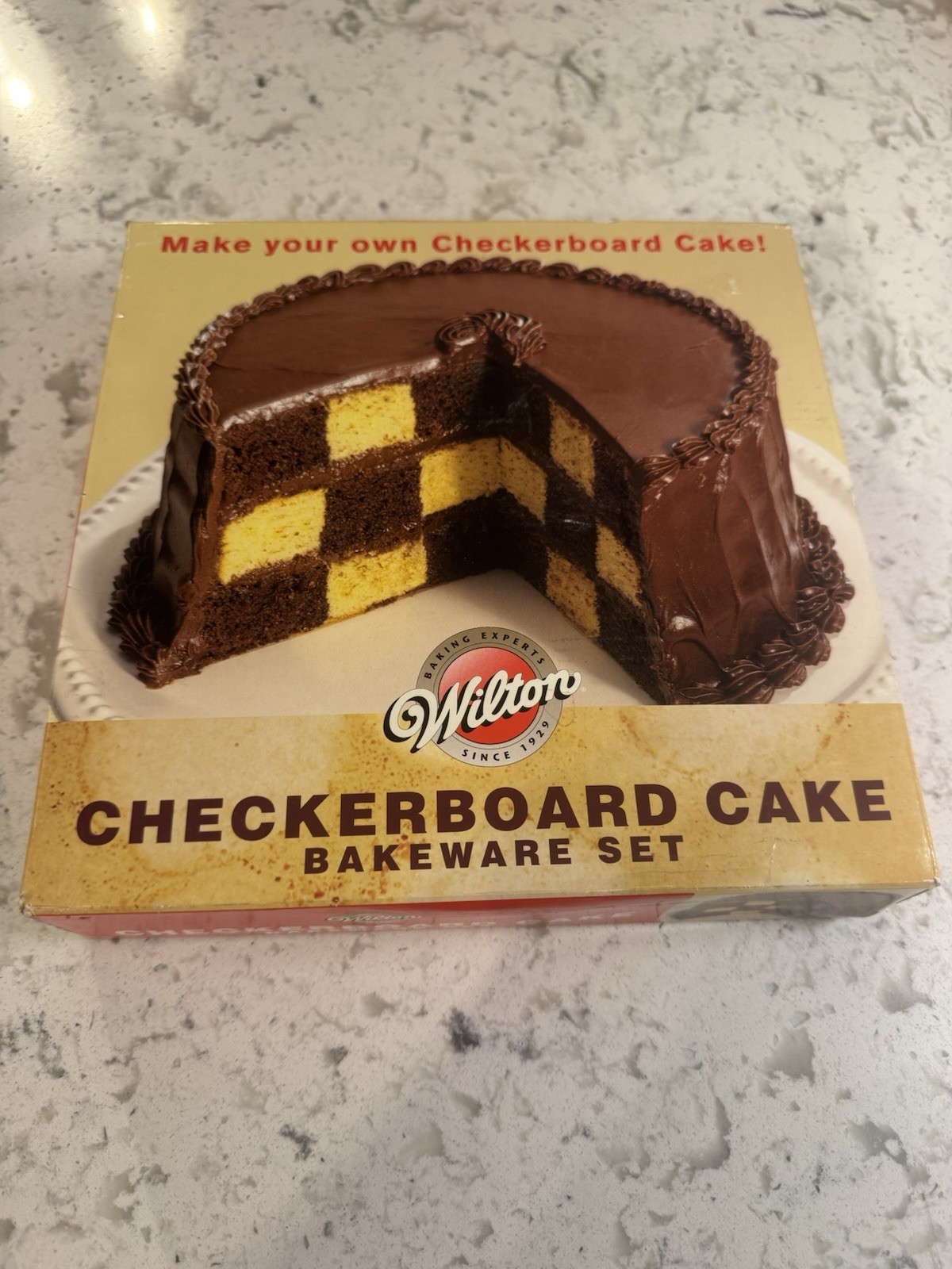 Wilton Checkerboard Cake Pan Set 2105-5714 Complete 3 Pans Divider Box Wilton Checkerboard Cake Pan Set 2105-5714 Complete 3 Pans Divider Box