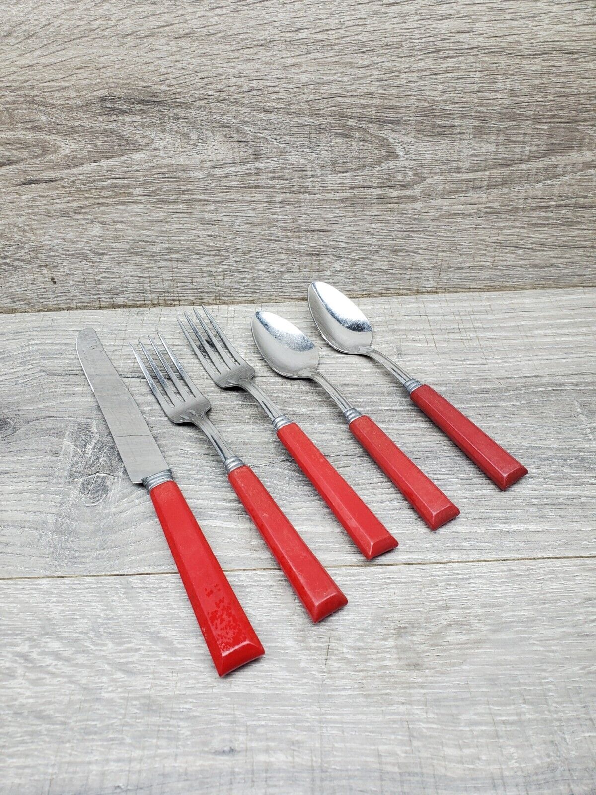 Vtg Cherry Red Bakelite Utensils Spoons, Forks, Knife. 