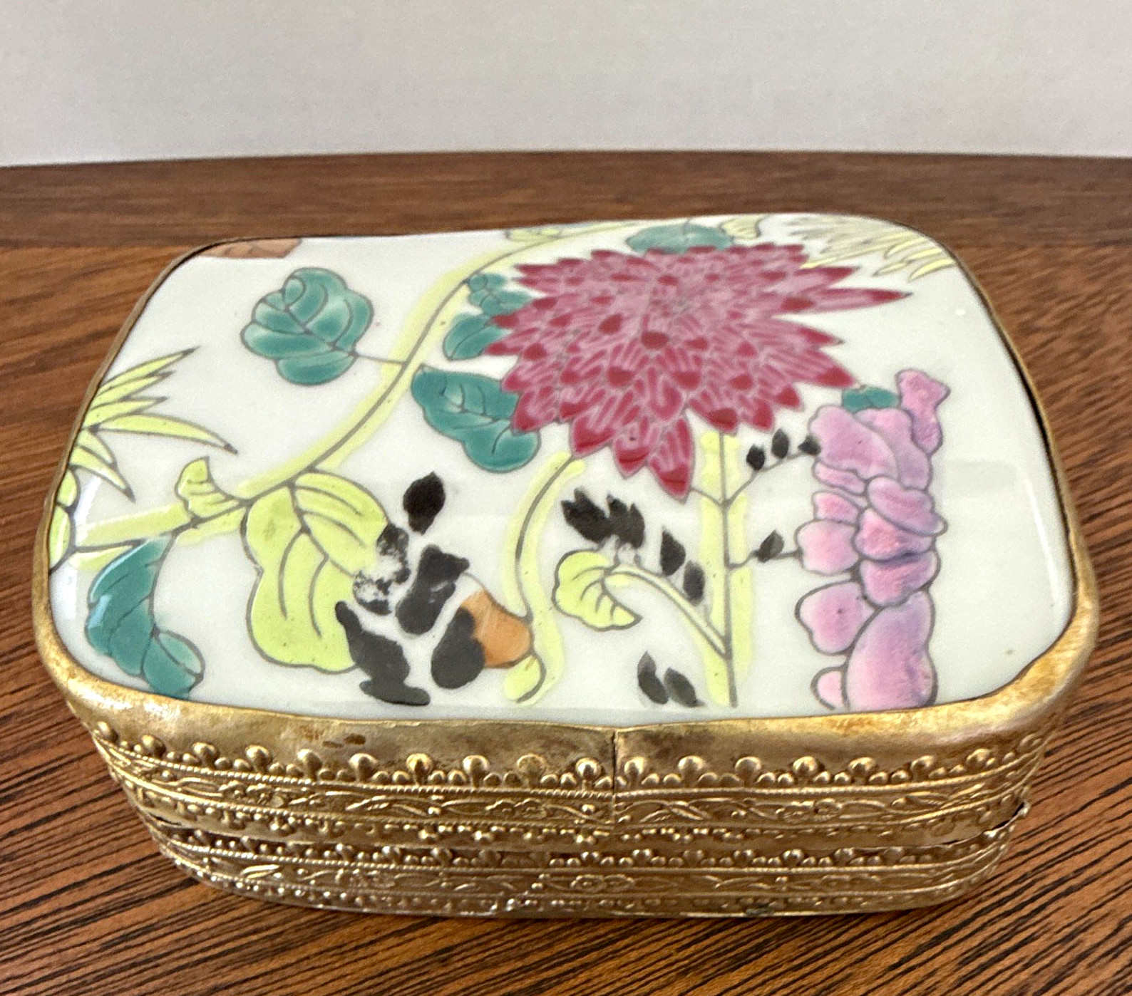 Vintage Chinese Shard Trinket Box, hand-painted, hand hammered silver plated 