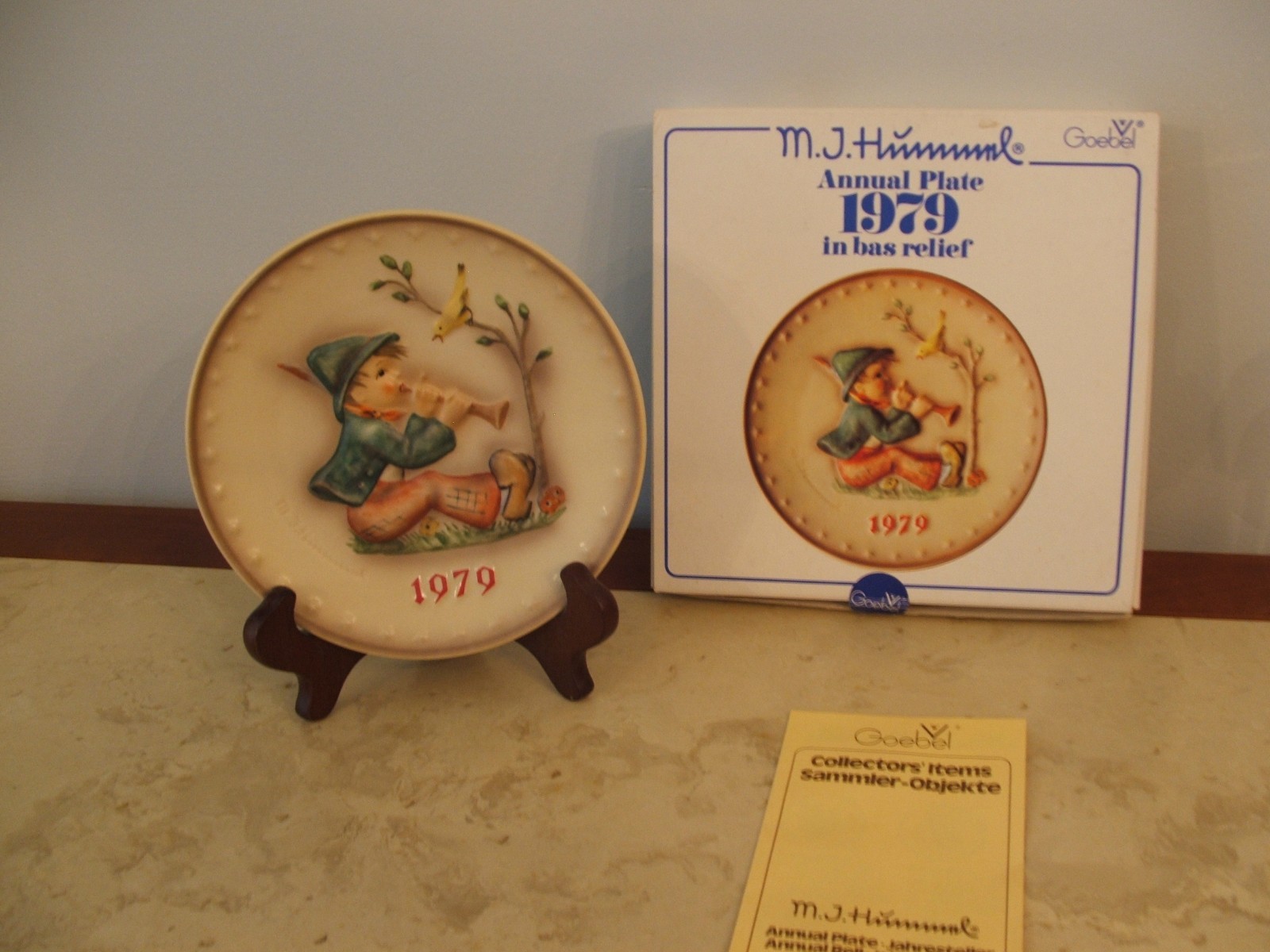vintage 1979 MJ hummel annual plate Singing Lesson Goebel