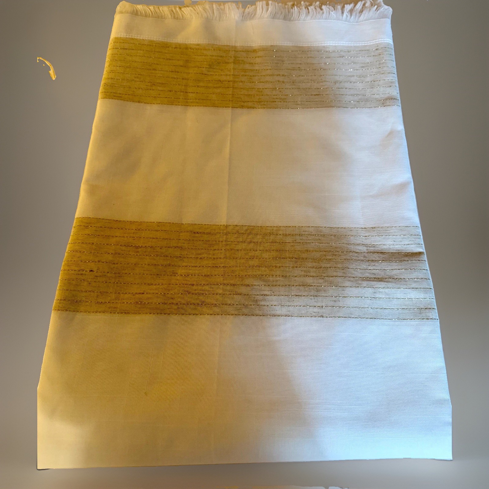 New Old Stock Linen Weave with Gold Bands Tablecloth 120\