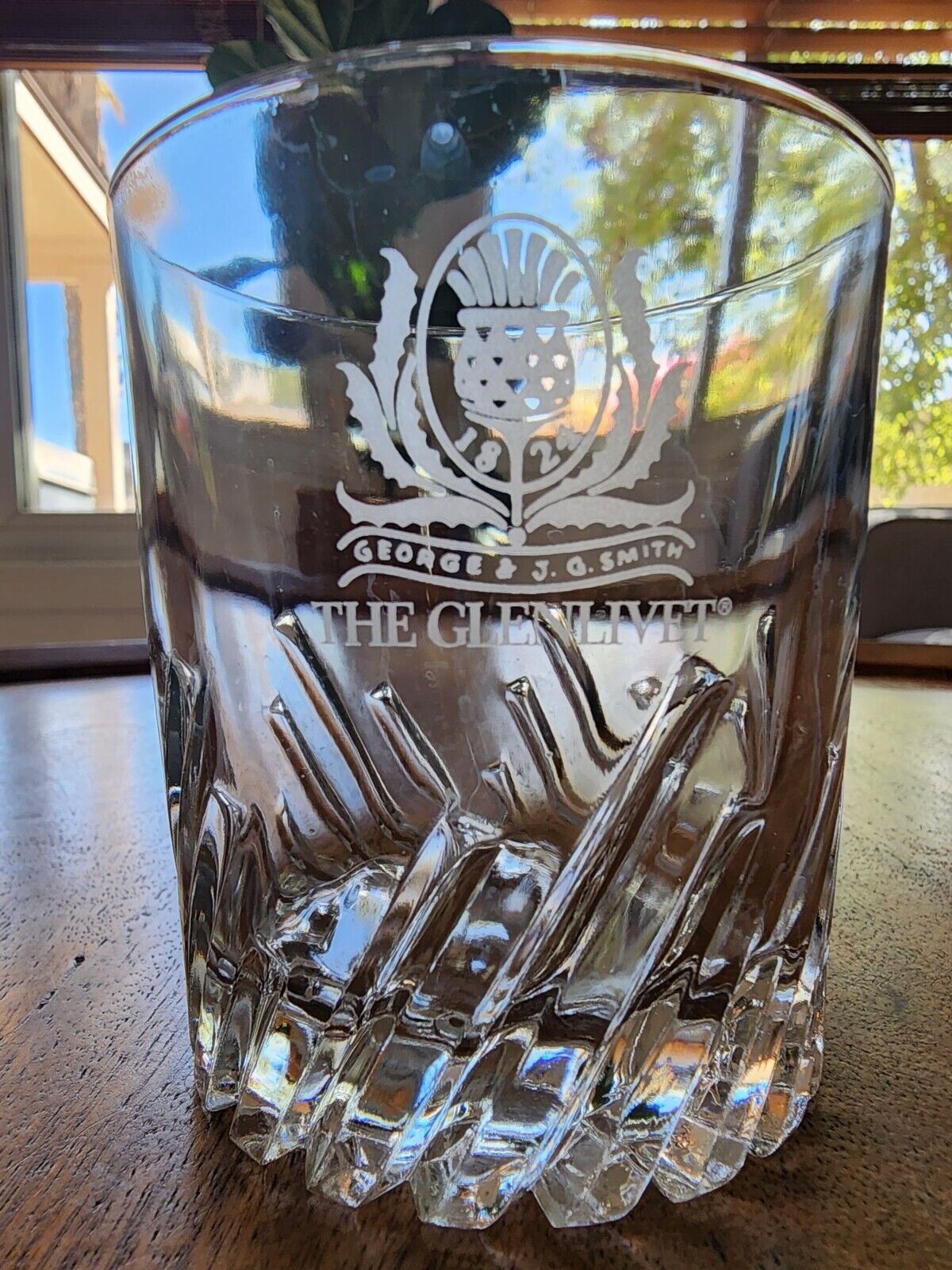 The Glenlivet Single Malt Scotch Cut Glass Whiskey Bourbon Collectible Gift