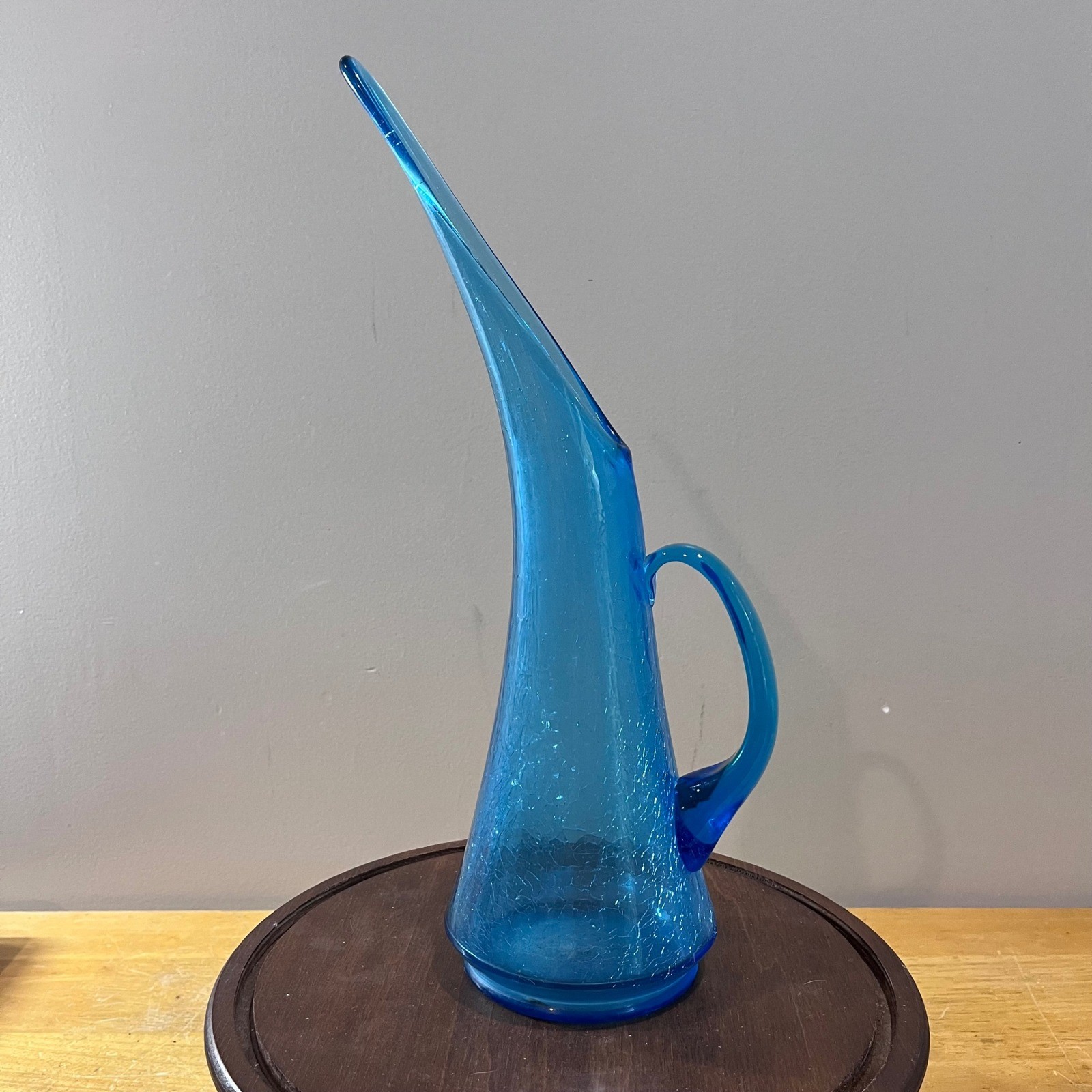 Vtg MCM Kanawha Blue Crackle Glass Pitcher Stretch Spout Art Glass 14.5\