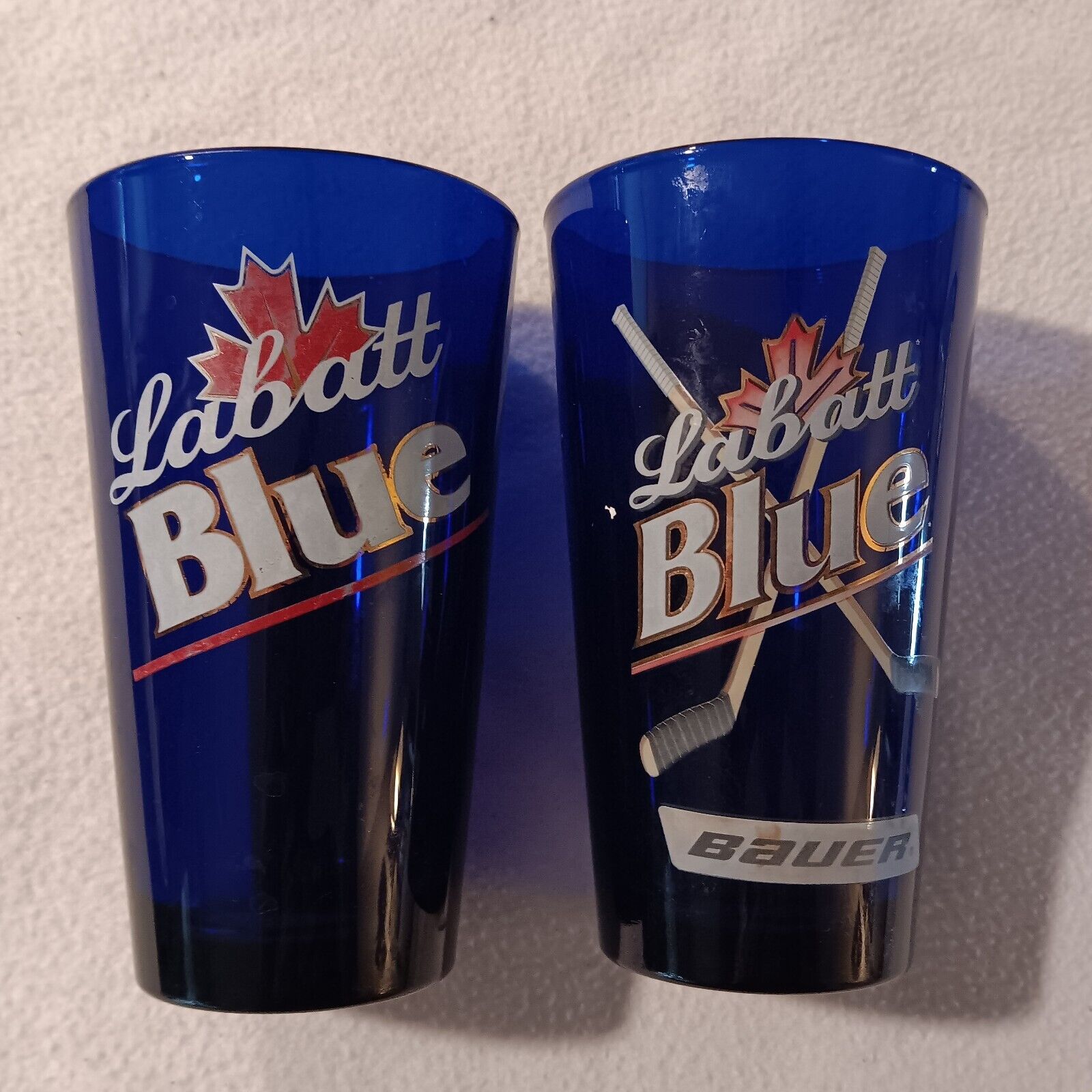 Labatt Blue Beer Pint Glasses Set of 2 Hockey Sticks NHL Barware Cobalt 