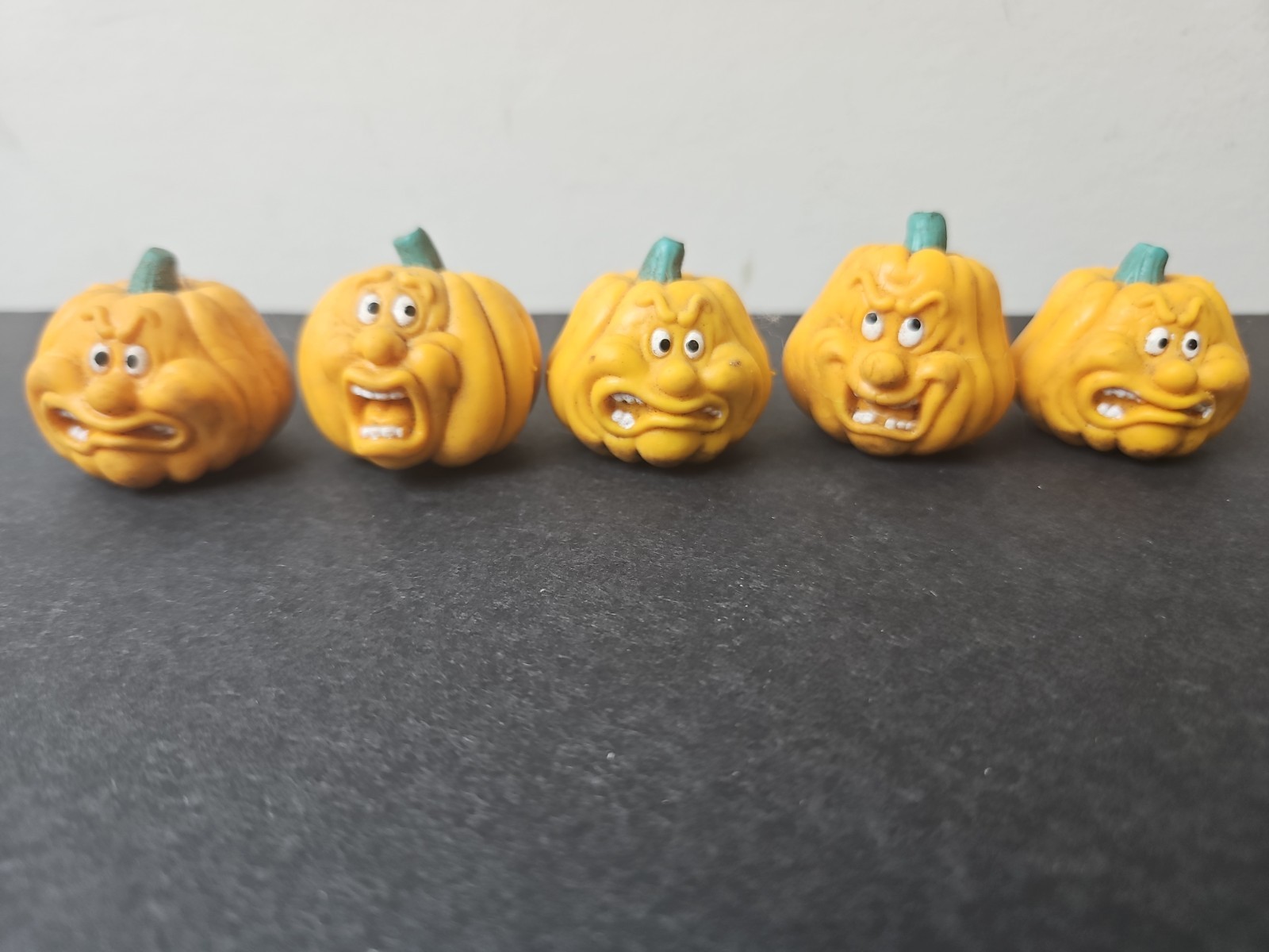Vintage Russ 5 Lot Mini Crazy Face Pumpkin Jack O Lantern Figures 1