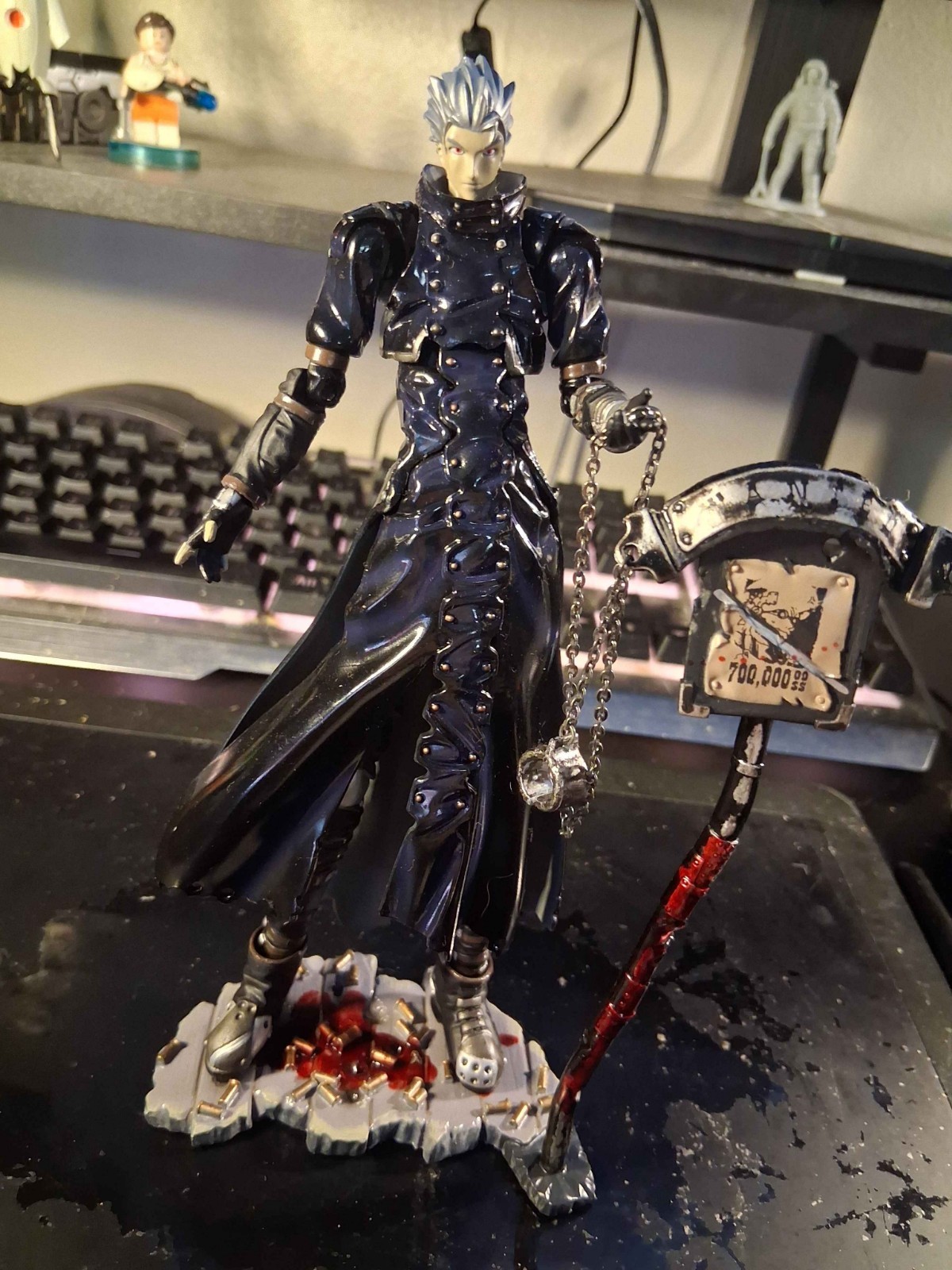 Kaiyodo Trigun Vash the Stampede Repaint Sinister Black Version INCOMPLETE