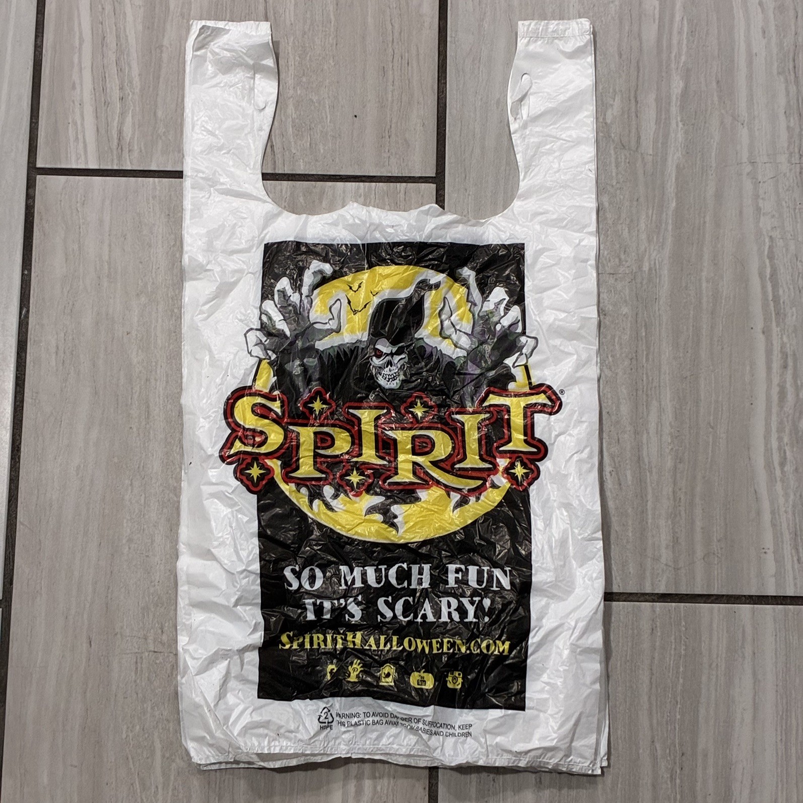 Spirit Halloween Shopping Bag Plastic Lot of 5 Bags