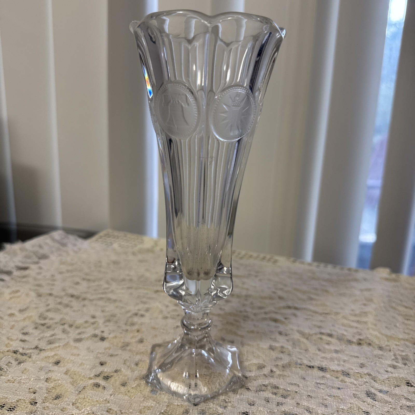 Fostoria Coin Glass Footed Vase Clear Scalloped Edge Frosted Coins 8\