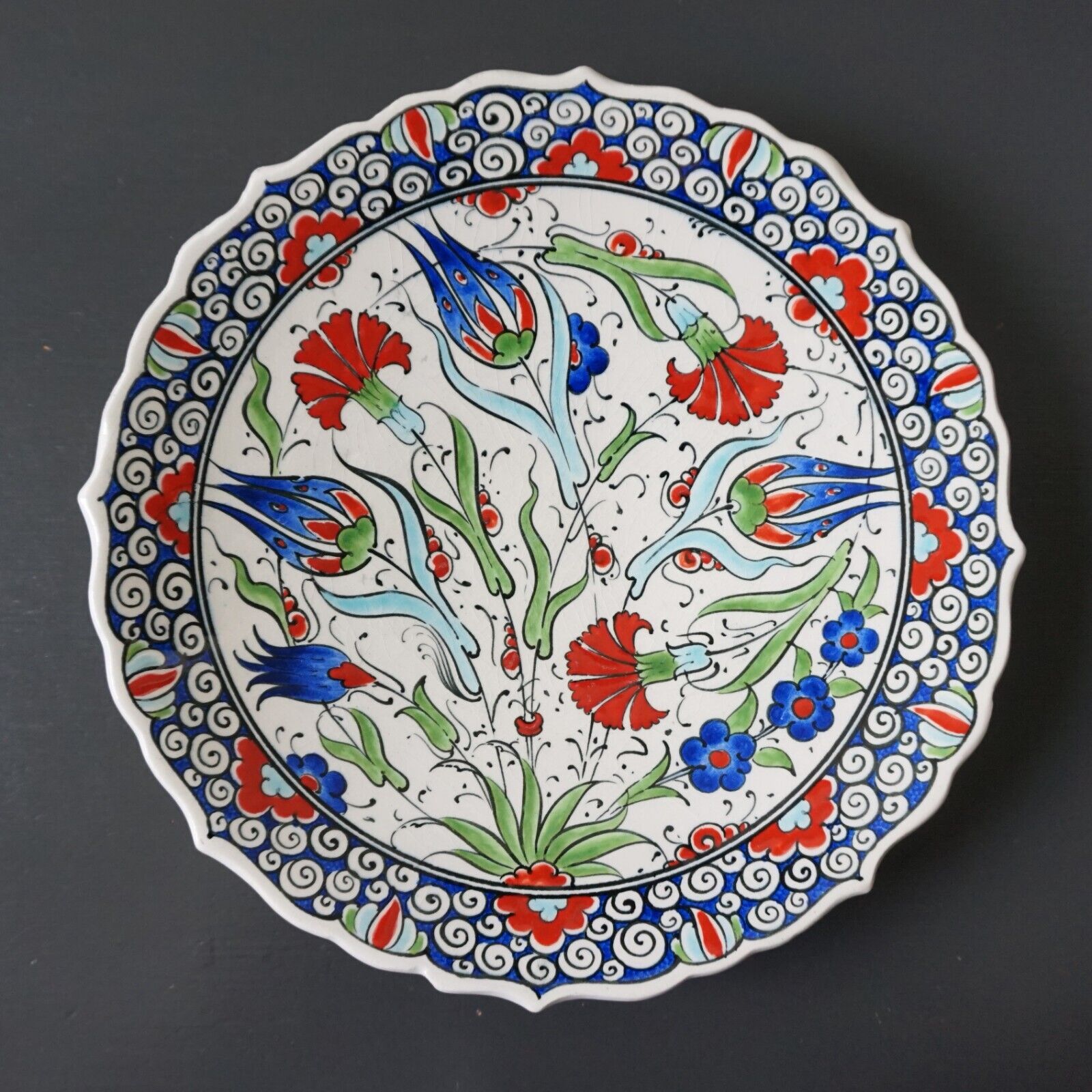 Kutahya Turkish Pottery Plate Multicolor Floral Wall Hang Signed 10-1/4\