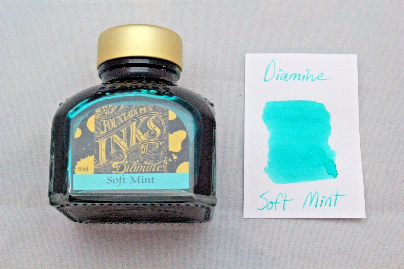 Diamine 80ml Fountain Pen Bottled Ink Soft Mint