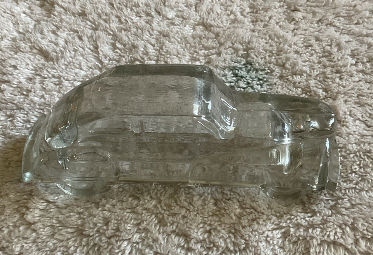 Vintage Clear Glass Car Streamlined 1940's Sedan Candy Container 4 9/16 Vintage Clear Glass Car Streamlined 1940's Sedan Candy Container 4 9/16