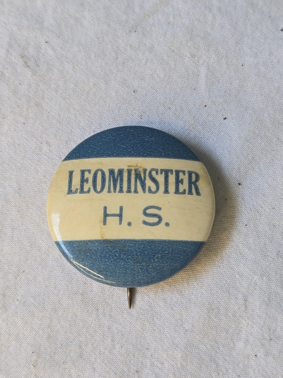Vintage 1930's Leominister High School  Pinback Button Leominister MA 