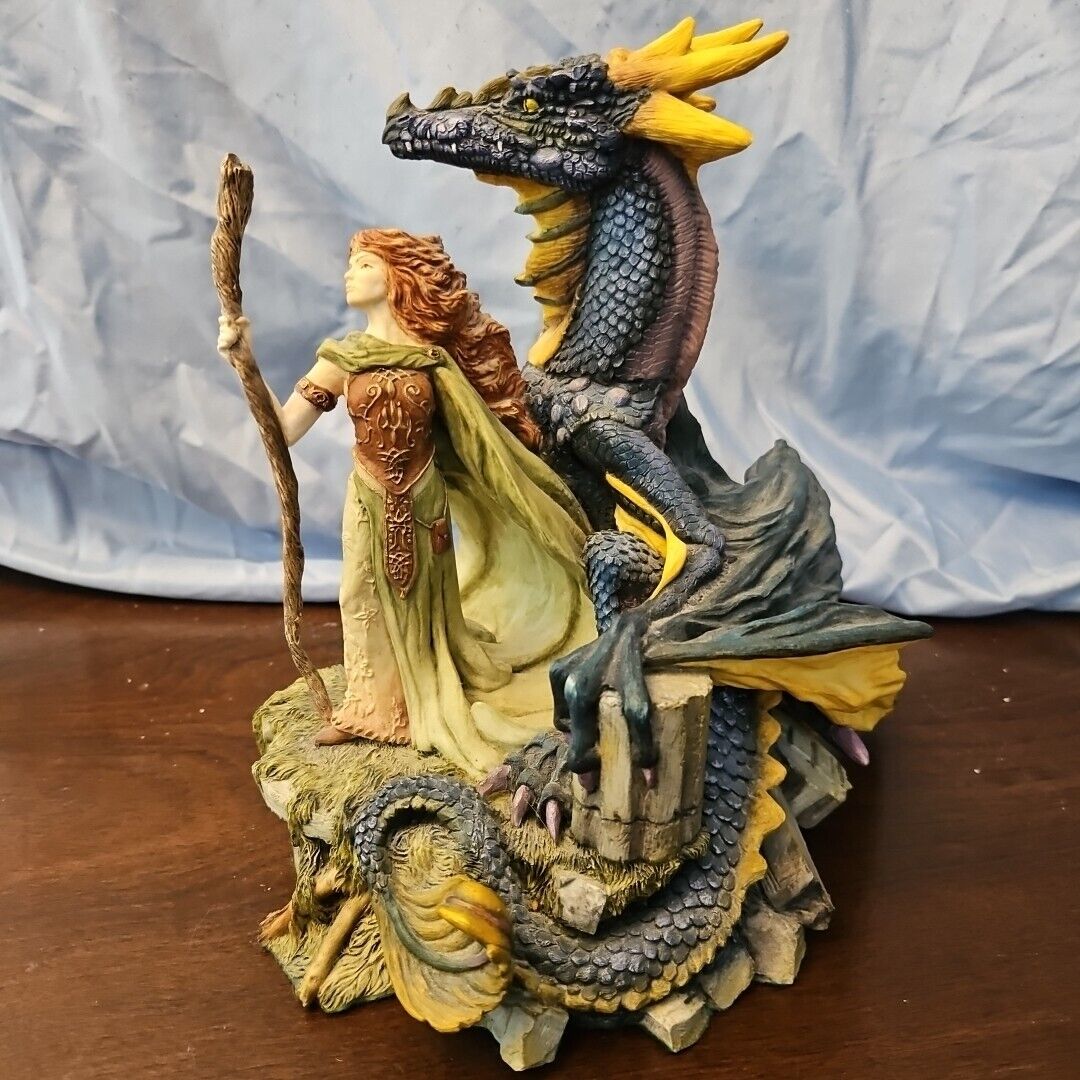 Rare limited edition Enchantica dragon EN 2186 
