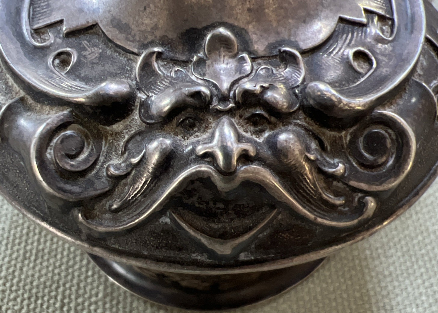 Antique Art Nouveau William B. Kerr Glass Inkwell w/ Sterling Cap GREEN MAN