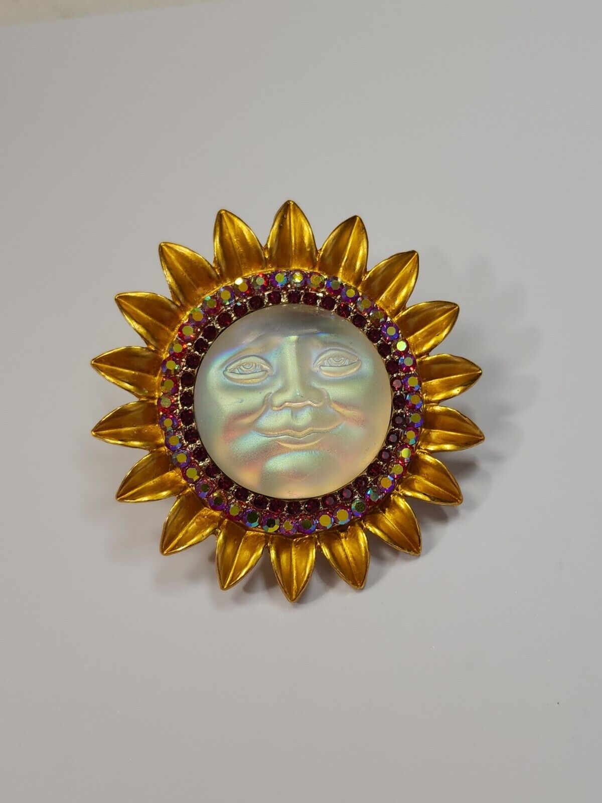Sunflower Sun Face Brooch Lapel Pin Circle of Red & Iridescent Faceted Faux Gems