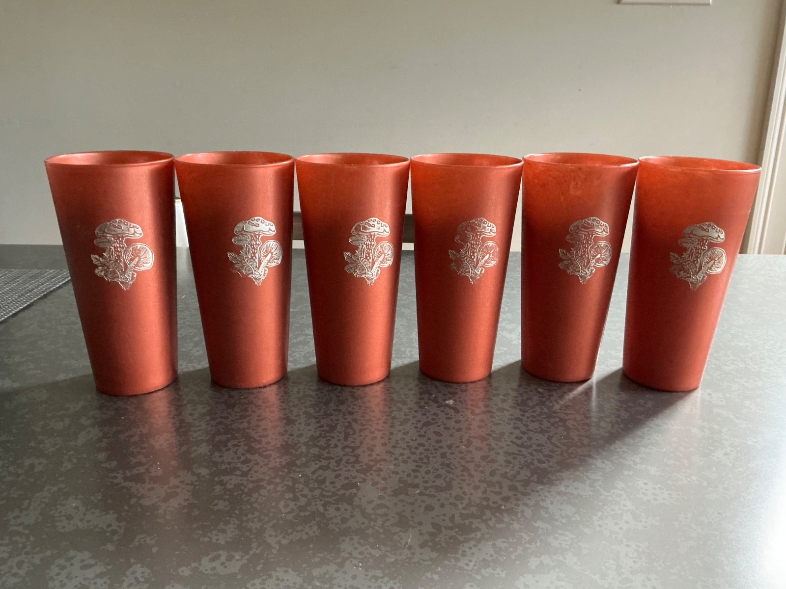 Vintage 1970\'s MCM Nasco Hard Plastic Tumblers w/ Mushroom Etching Set of 6