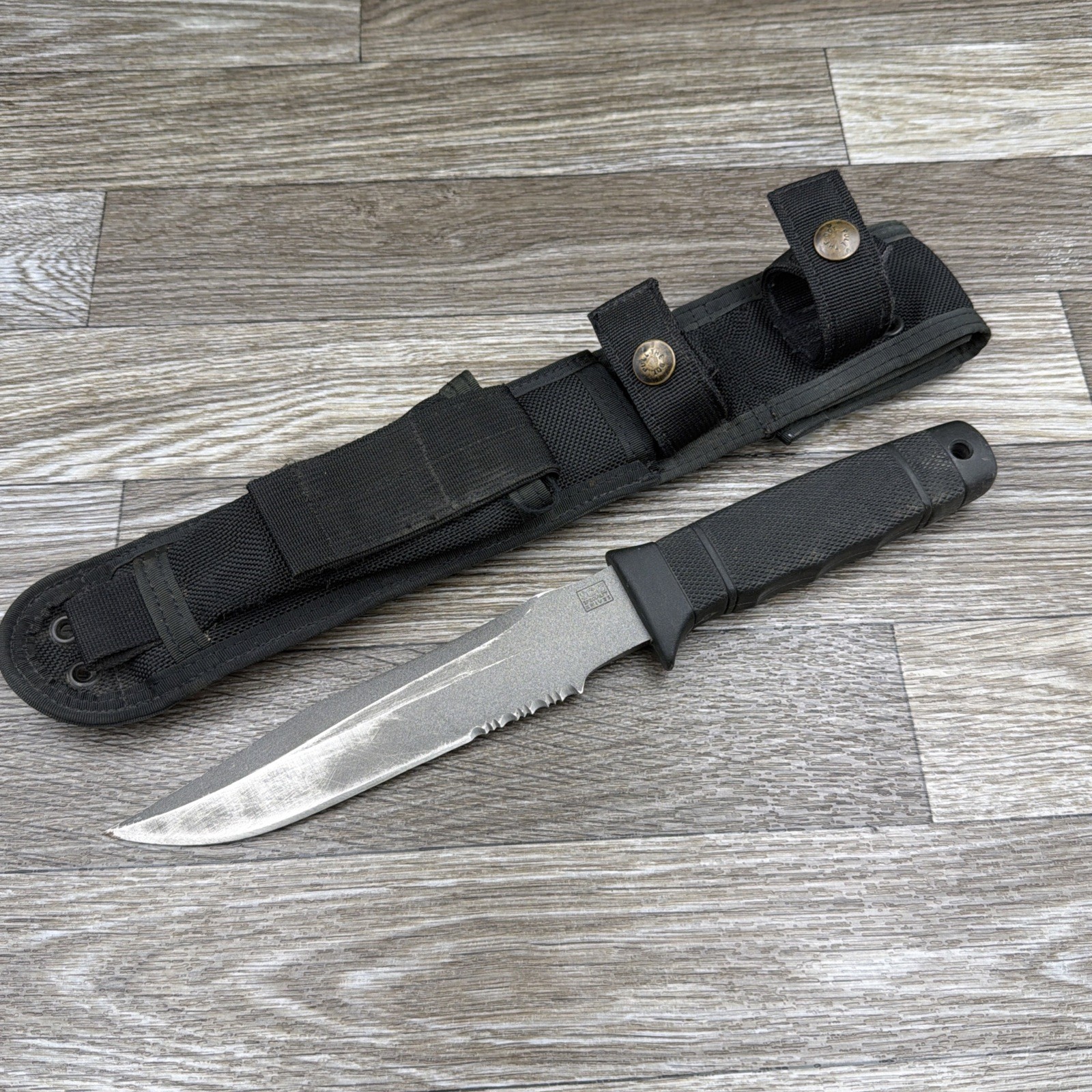 SOG S37 SEAL 2000 Fixed Blade Knife plus Sheath Seki-Japan