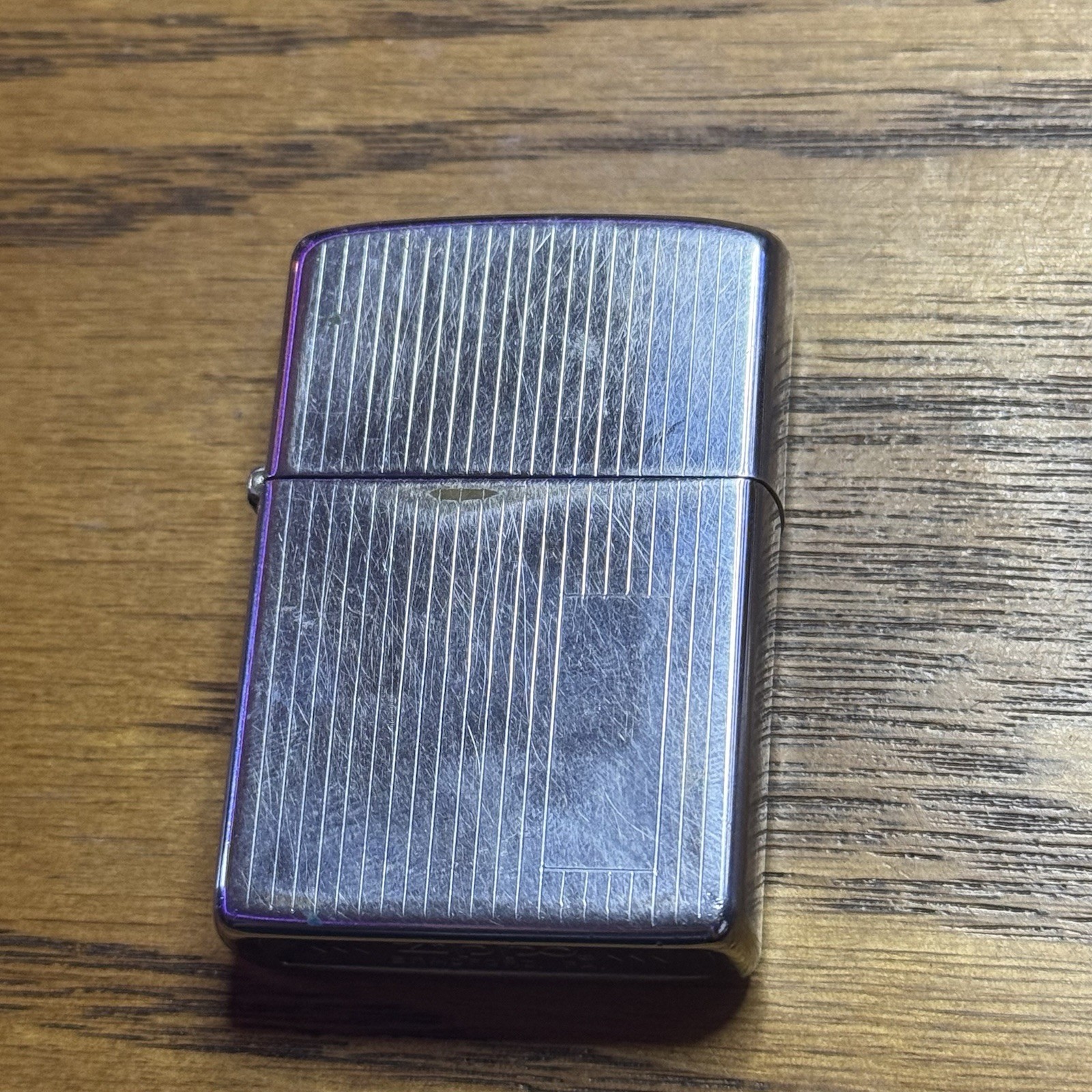 Vintage 1984 Zippo Lighter Chrome Vertical Line Pattern Brushed Silver