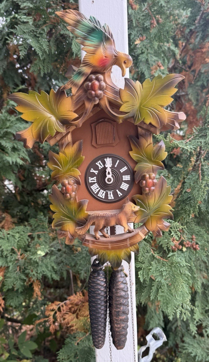 Vintage German Bachmaier & Klemmer Cuckoo Clock - SEE VIDEO - Fox & Grapes Motif