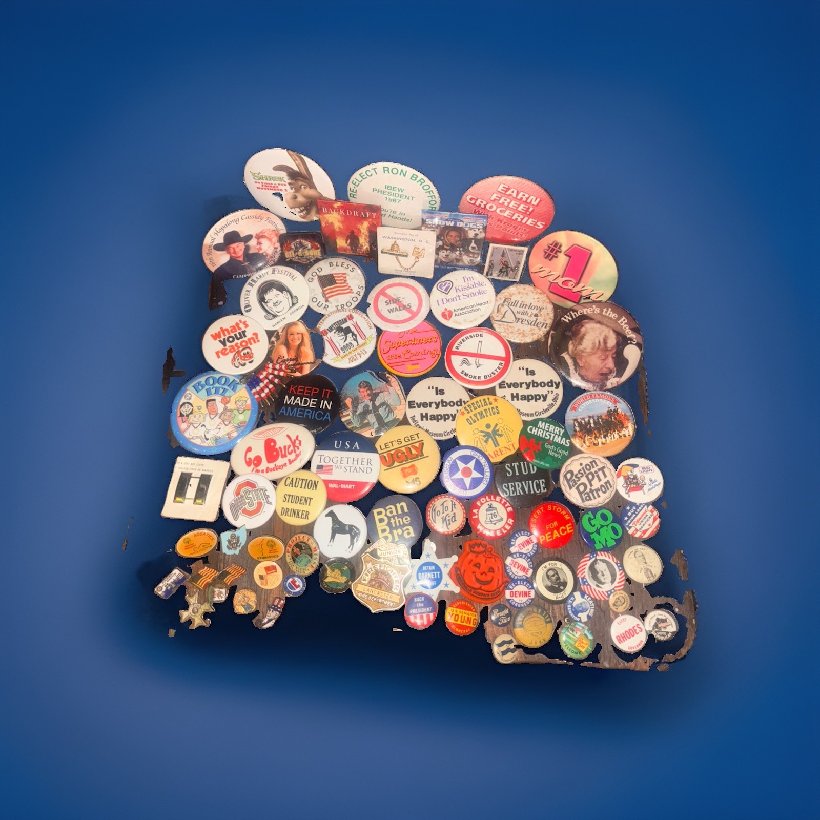 Lot Of approximately 100 Vintage Pin Back Buttons: Political, Advertising Lot Of approximately 100 Vintage Pin Back Buttons: Political, Advertising