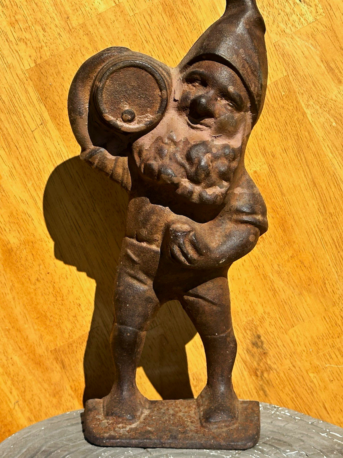 Antique Vintage Cast Iron Gnome Elf Beer Barrel Keg Doorstop 1920s Door Stop Antique Vintage Cast Iron Gnome Elf Beer Barrel Keg Doorstop 1920s Door Stop