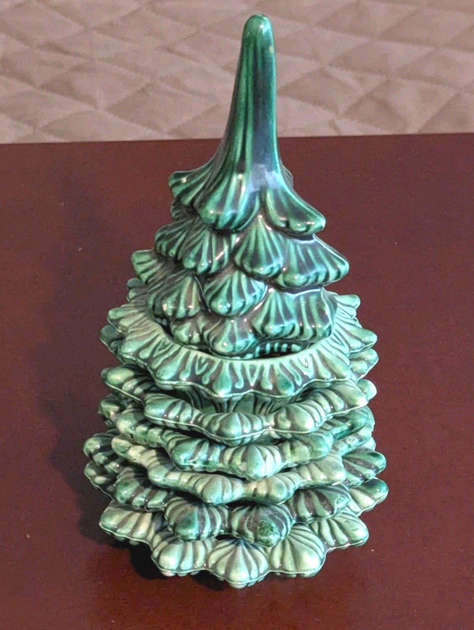 Vintage Stacking MCM Green Ceramic Christmas Tree Ashtray Lighter 7 Piece 