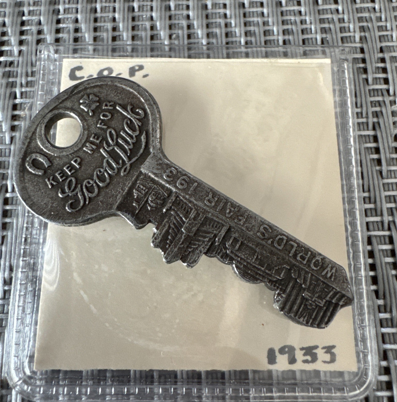 Vintage 1933 Chicago World\'s Fair Master Lock Souvenir Keep Me For Good Luck KEY