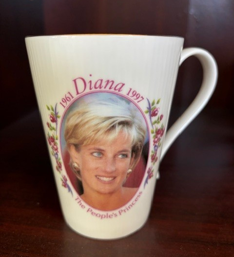 Vintage-PRINCESS DIANA teacup- Vintage-PRINCESS DIANA teacup-