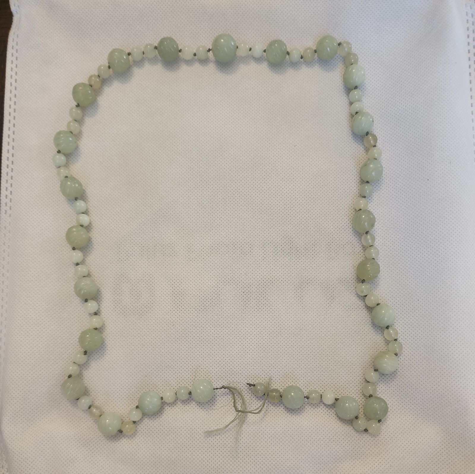 Vintage Chinese Carved Green Translucent Jade Necklace (Missing Clasp)