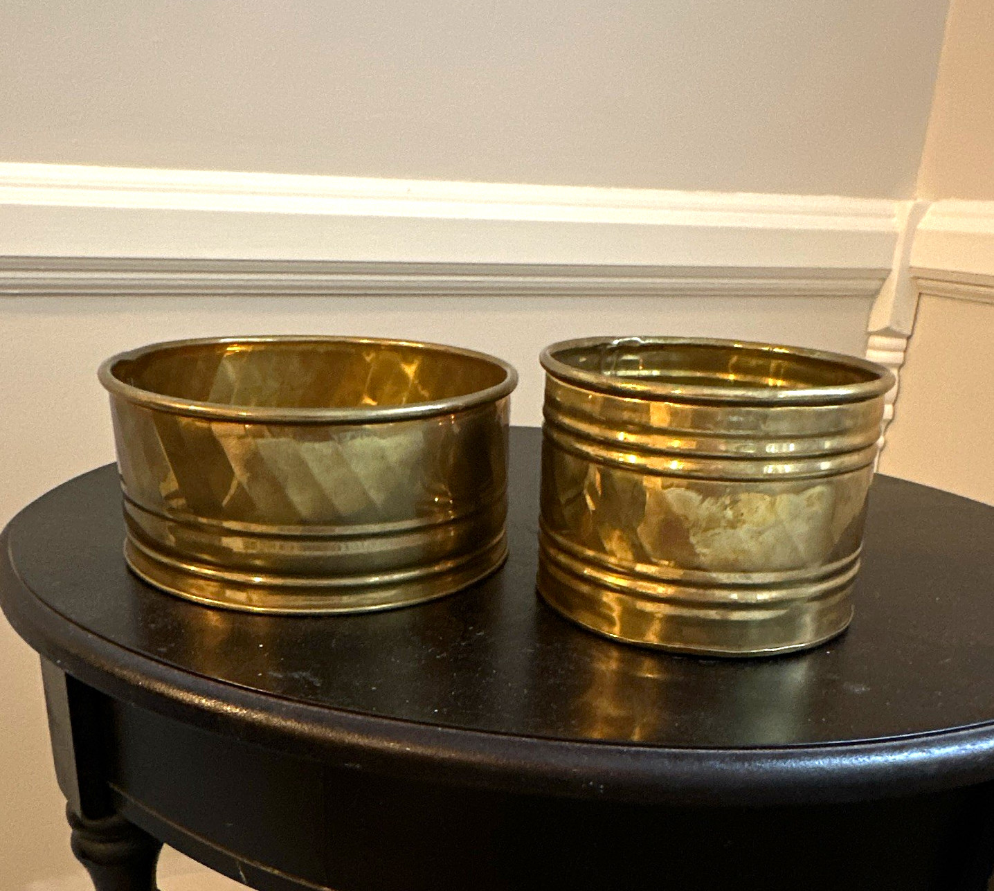 Hosley Vintage Solid Brass Round Planter, Set of 2 Decorative